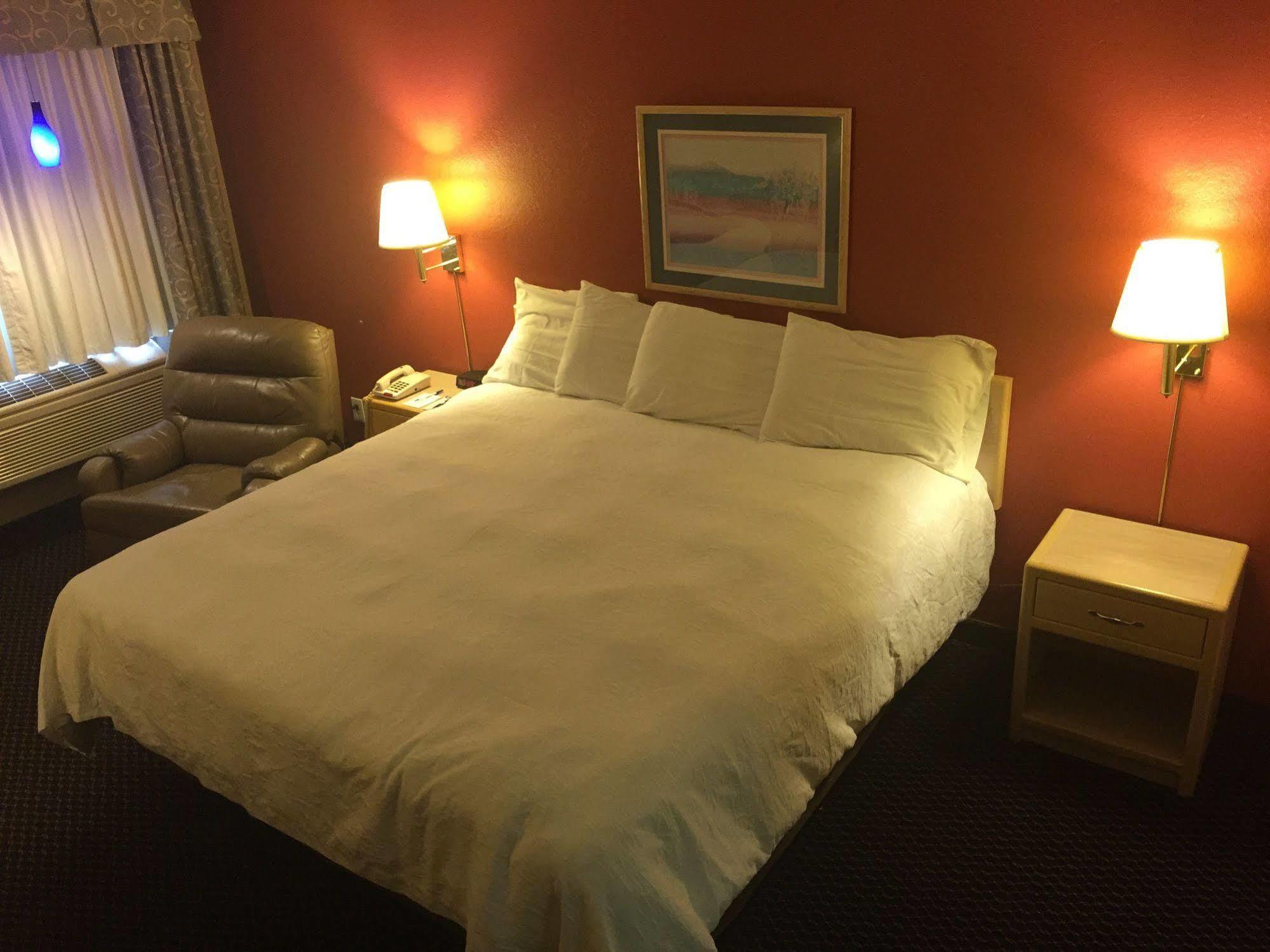 Americas Best Value Inn - Garden City Εξωτερικό φωτογραφία
