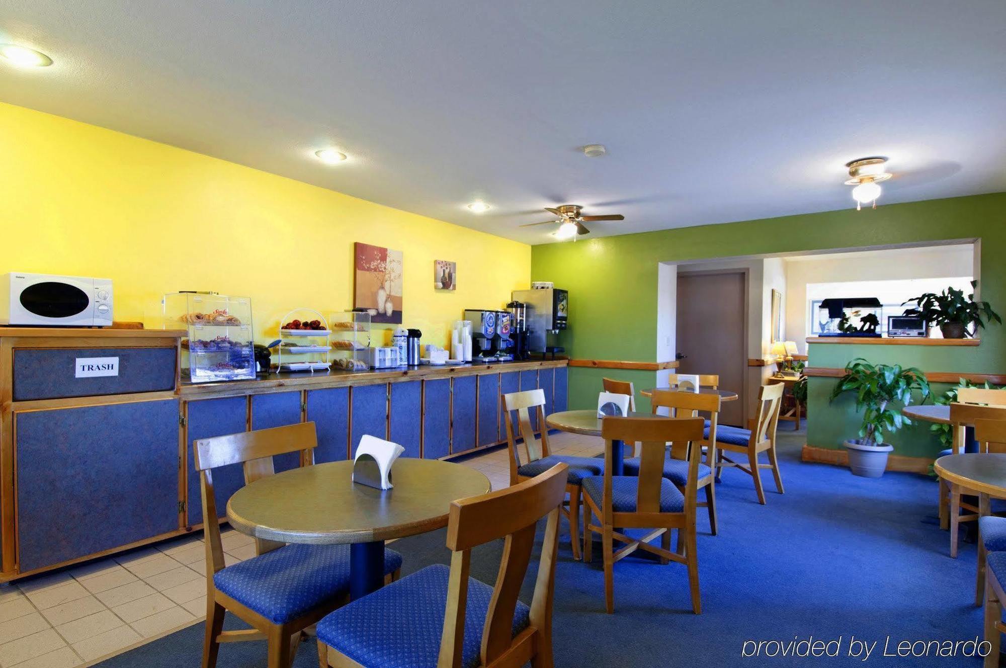 Americas Best Value Inn - Garden City Εστιατόριο φωτογραφία